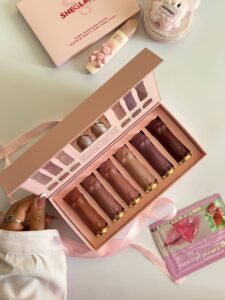 پک ۶ عددی رژ لب طرح گربه میس رویال