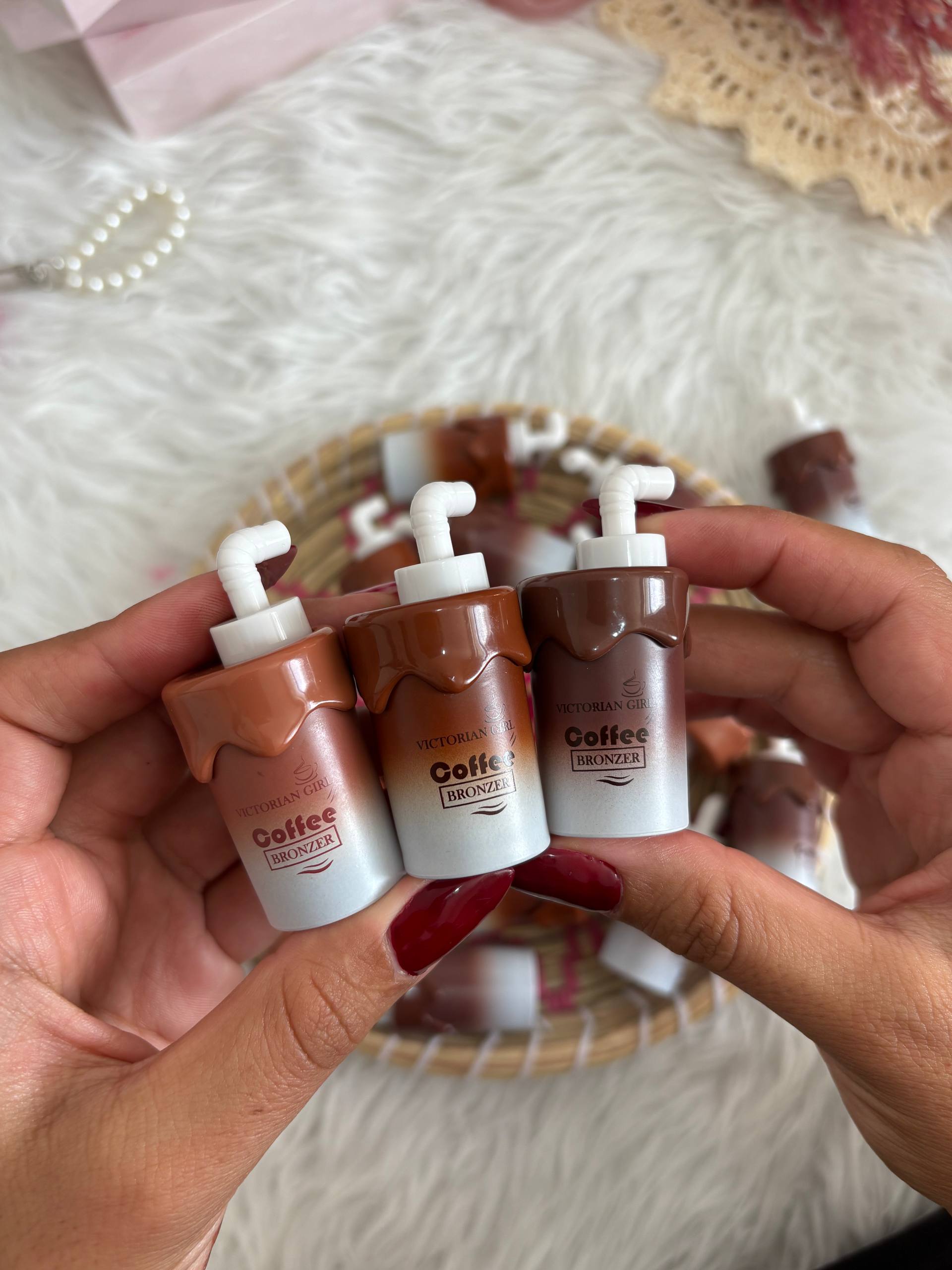 رانزر مایع طرح قهوه ویکتورین گرلز (Victorian Girls Coffee Bronzer)
