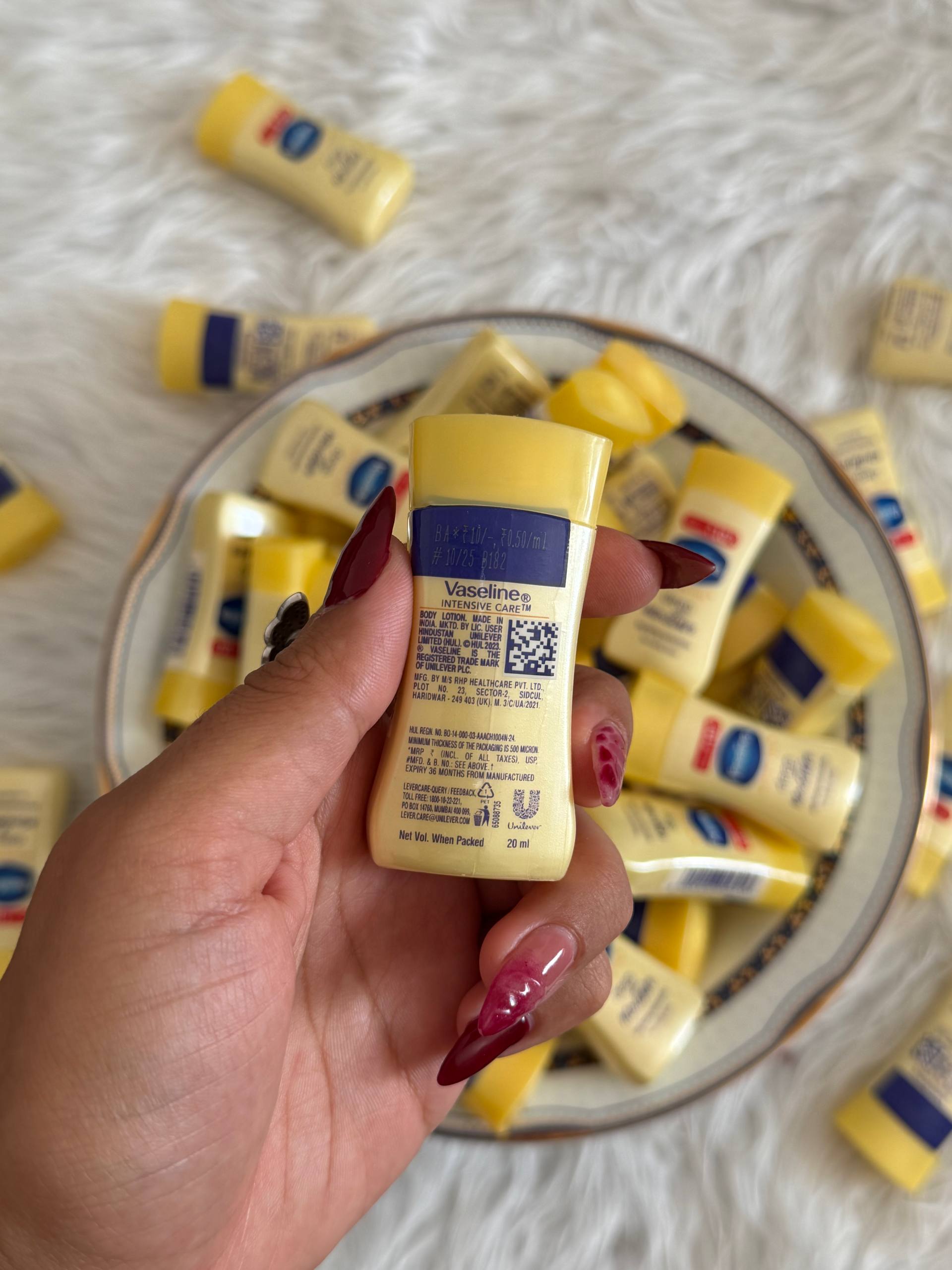 لوسیون بدن مینی وازلین (Vaseline) مدل Deep Moisture