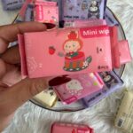 دستمال مرطوب جیبی طرح فانتزی (۸ عددی)
